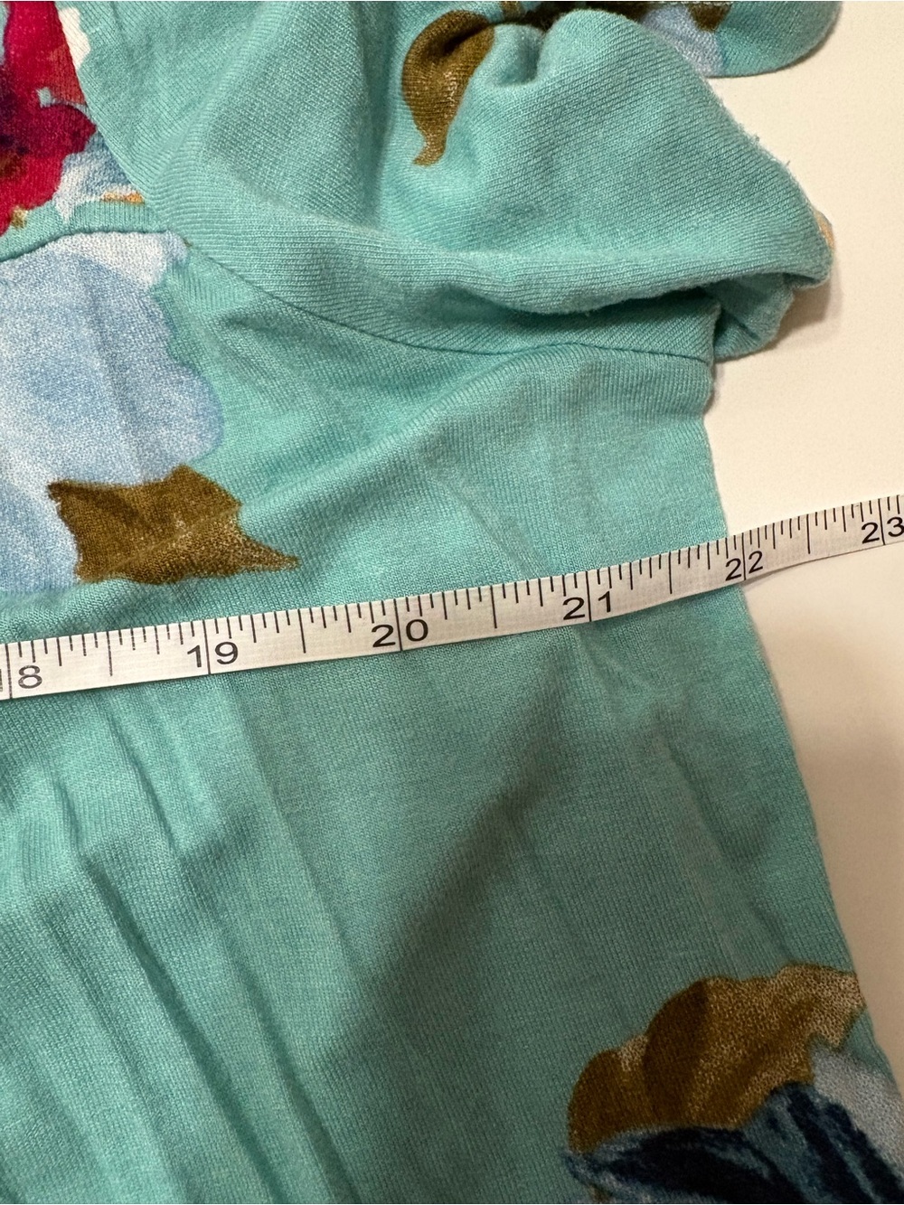Women's size 4X Floral Short Fluted Sleeve Flowered Tee in Aqua - Picture 6 of 6